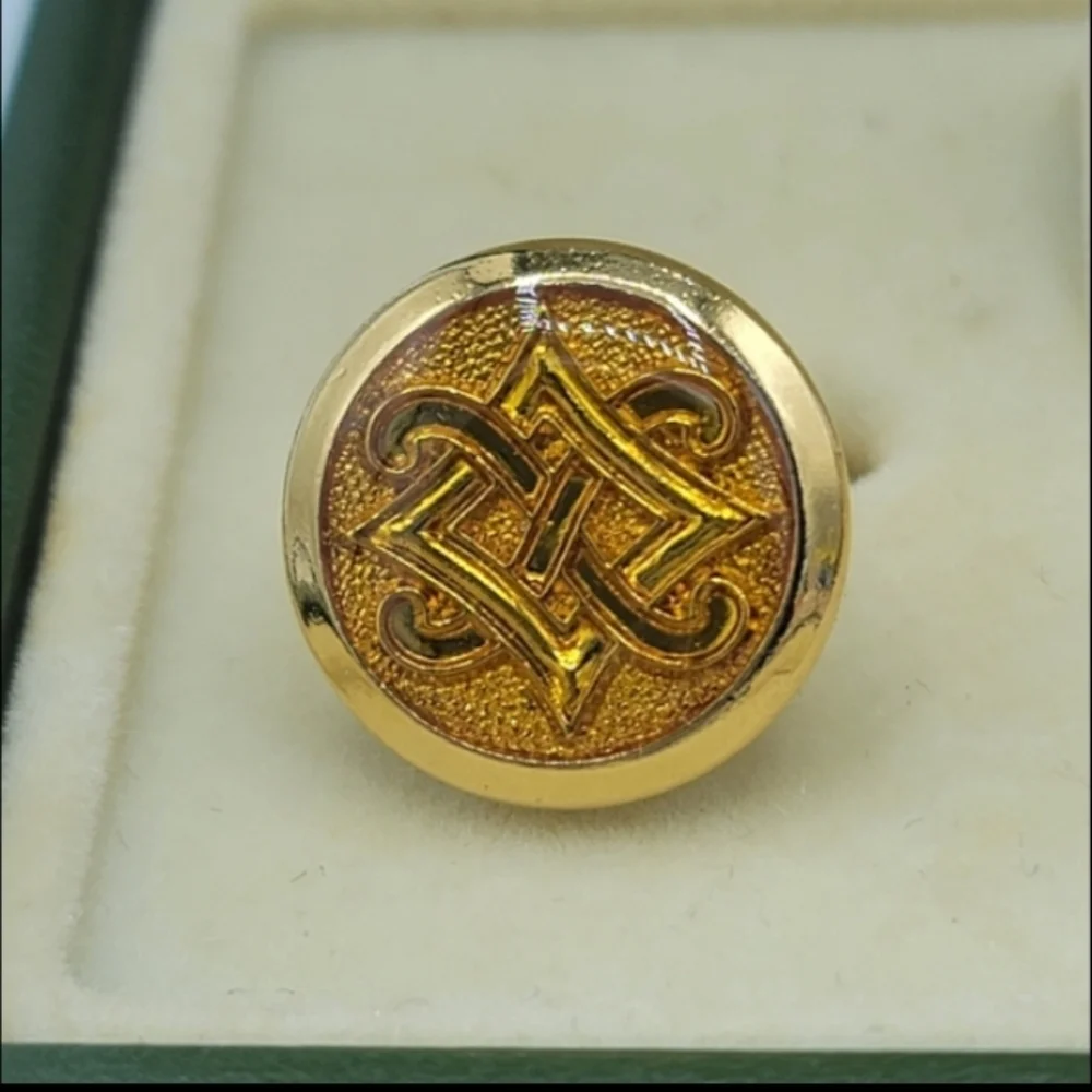 Harrods Celtic Knot Cufflinks Tie Tack Set Gold Amber Lucite Box London Vintage